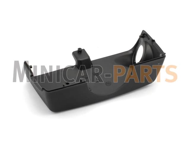 Steering column cover under Aixam